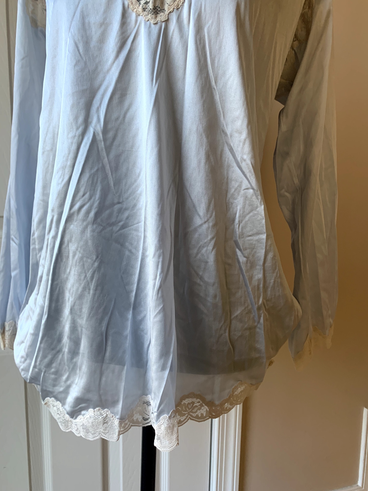 Vintage Papillon by Paula Carbone Blue Lace Trim Sleeved Antron III Nylon Small
