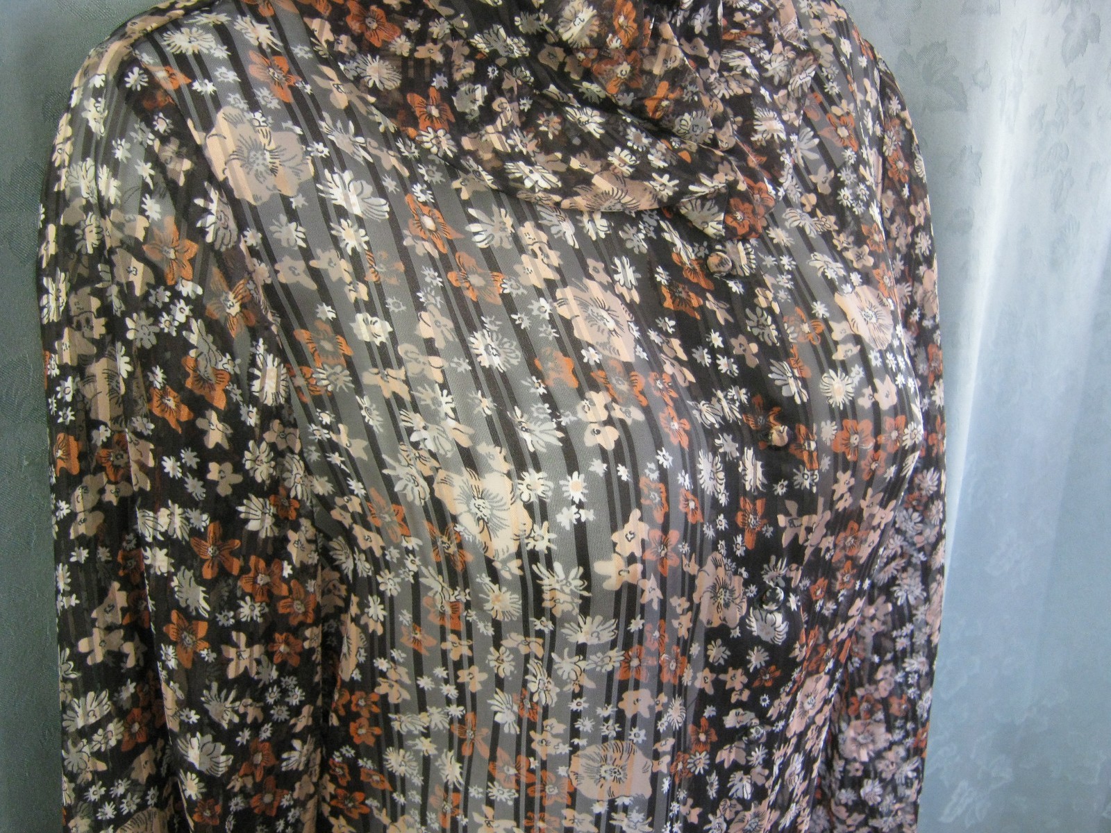 VTG Malbe Blouse Size 15 / 16 Floral Print Sheer Stripe Ruffled Collar Top