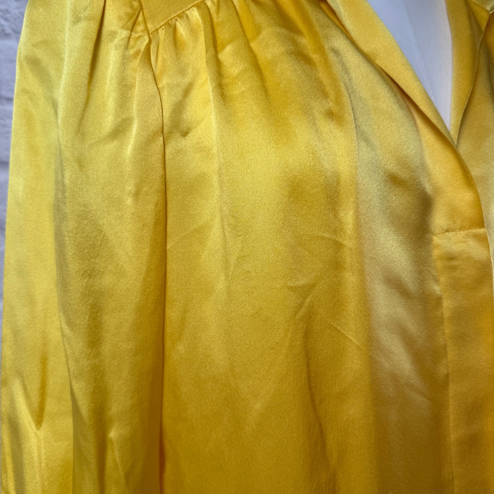 VTG Roberto Avolio Yellow Silk Women’s Blouse And Scarf Made In Italy Sz 42 US 6