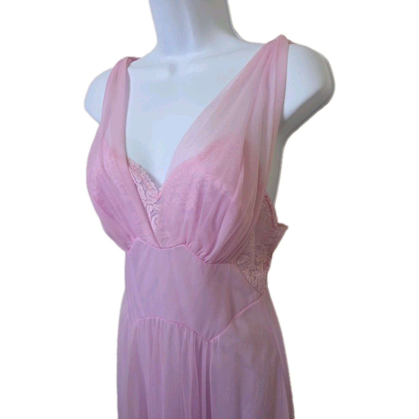 Vtg 1980s Vanity Fair Long Nightgown Lilac Purple Chiffon Nylon Lace Sz 34