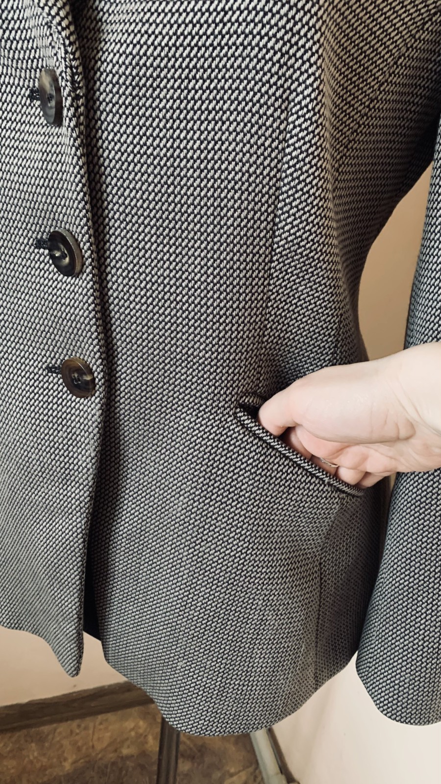 Vintage Armani Collezioni Wool Cashmere Blazer Jacket Tailored Italy Women EU44