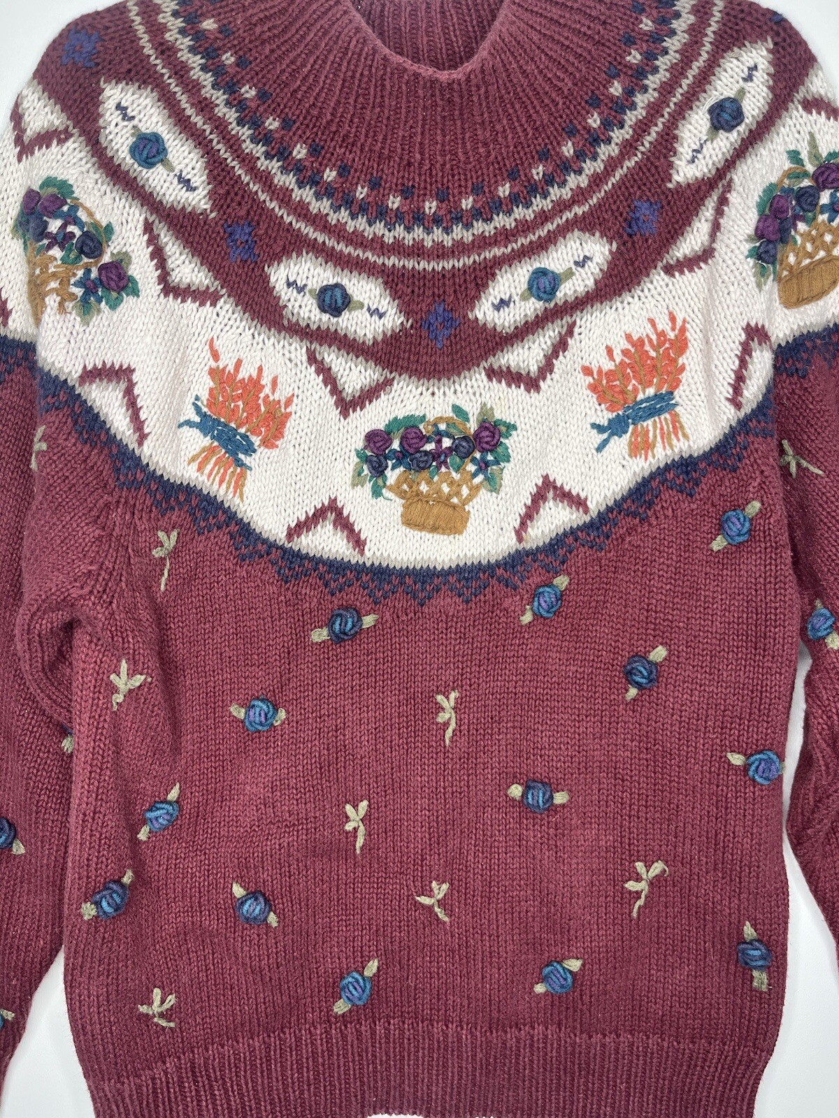 Van Heusen Hand Knitted For Her Floral Sweater Burgundy Size Small Vintage