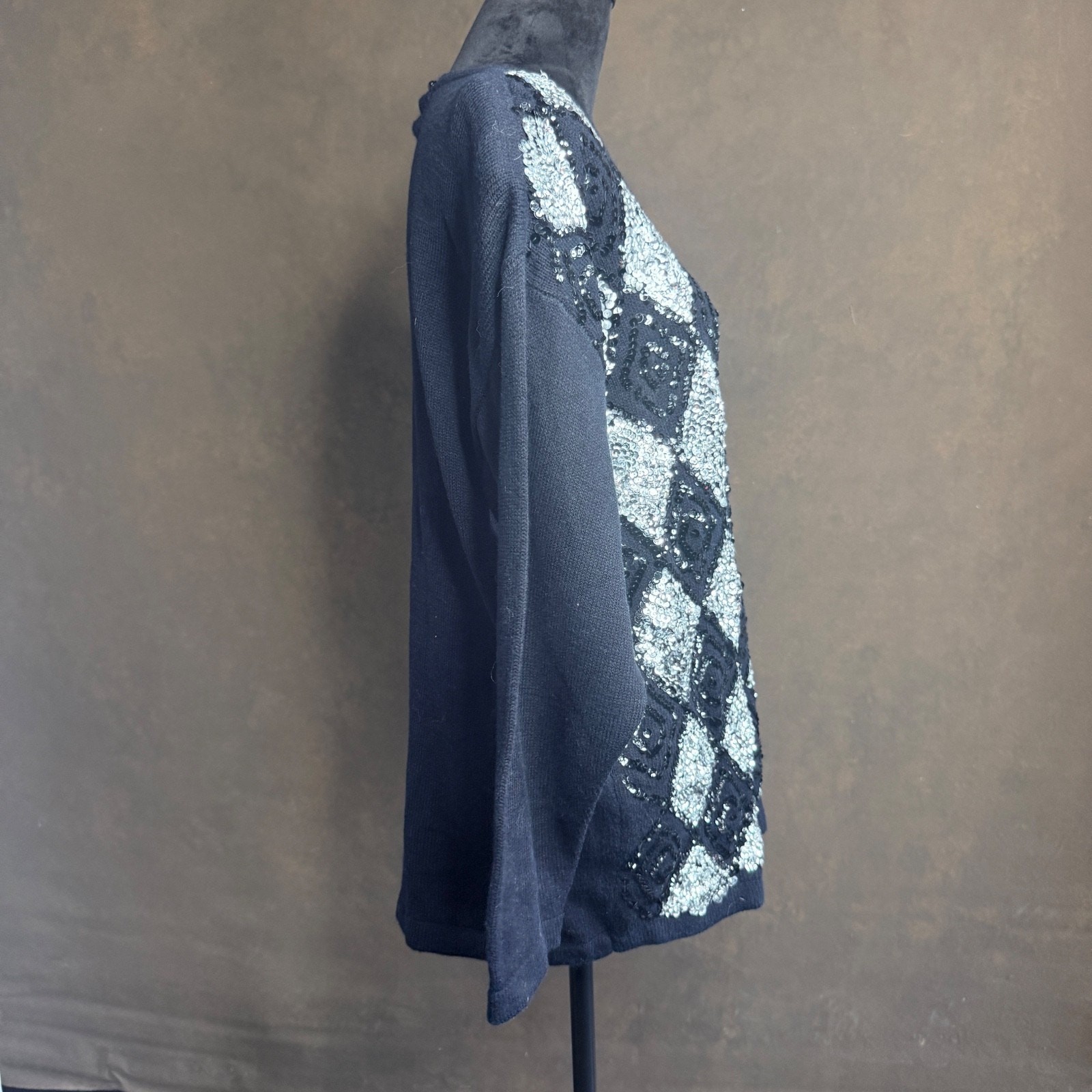 Vintage Contessa by Joyce Sequin Beaded Sweater Black Silver Argyle 1X Acrylic