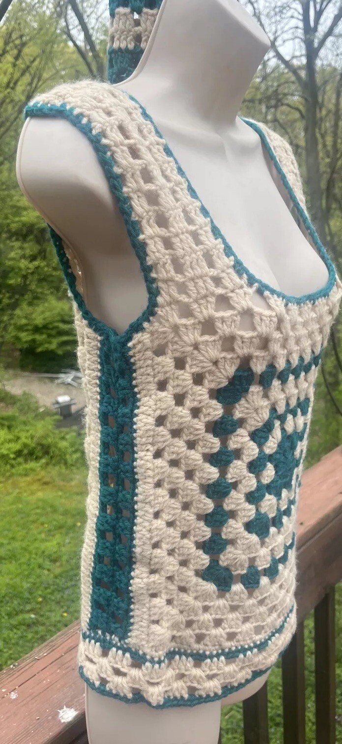 Vintage Retro Boho Chic Crochet Knit Granny Square Sweater Vest & Scarf Set OS
