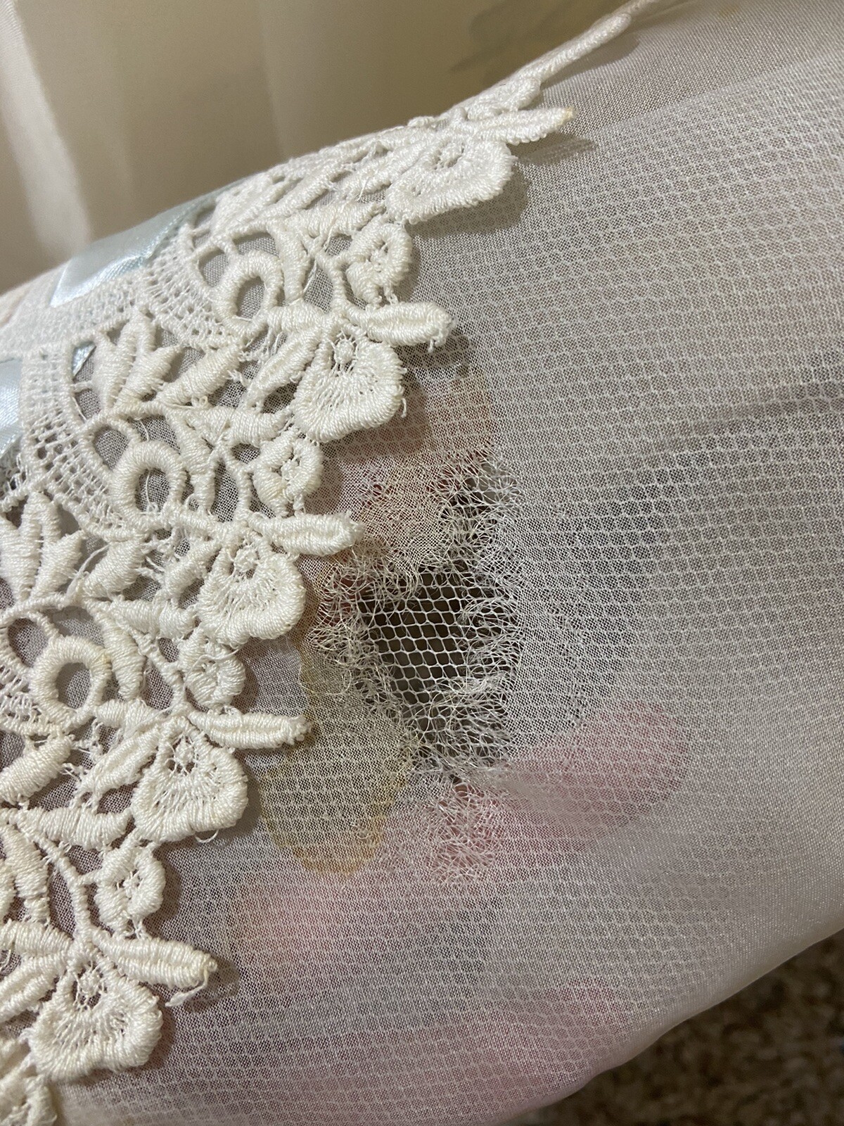 1960s VTG Edythe Vincent Alfred Angelo Lace Long Sleeve Wedding Dress Train Blue