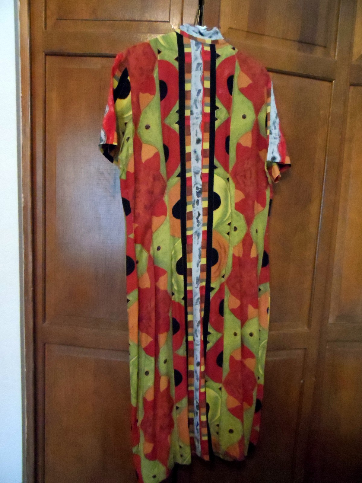 Vintage Women SUE WONG Large Artsy Women Dress Long Red Green Multi Really Nice!