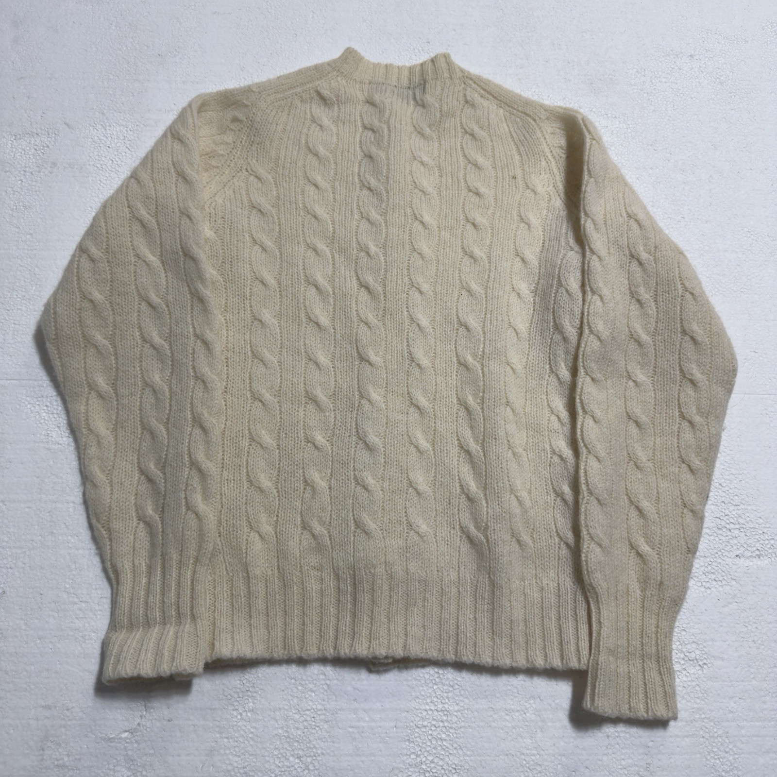 Vtg LL Bean 100% Cable Knit Cardigan Sweater Size 34