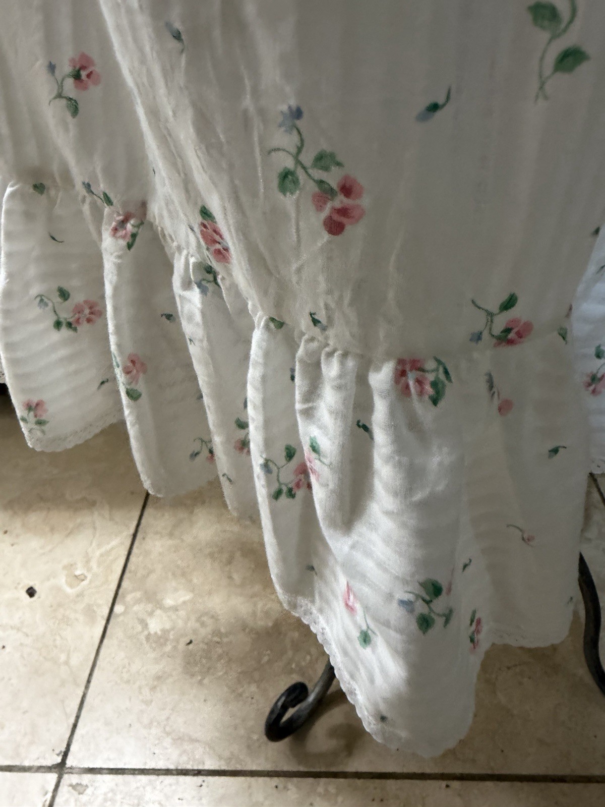 VTG 90s Nightgown & Robe Dress Feminine Floral Ruffle Cottagecore Grandma XL