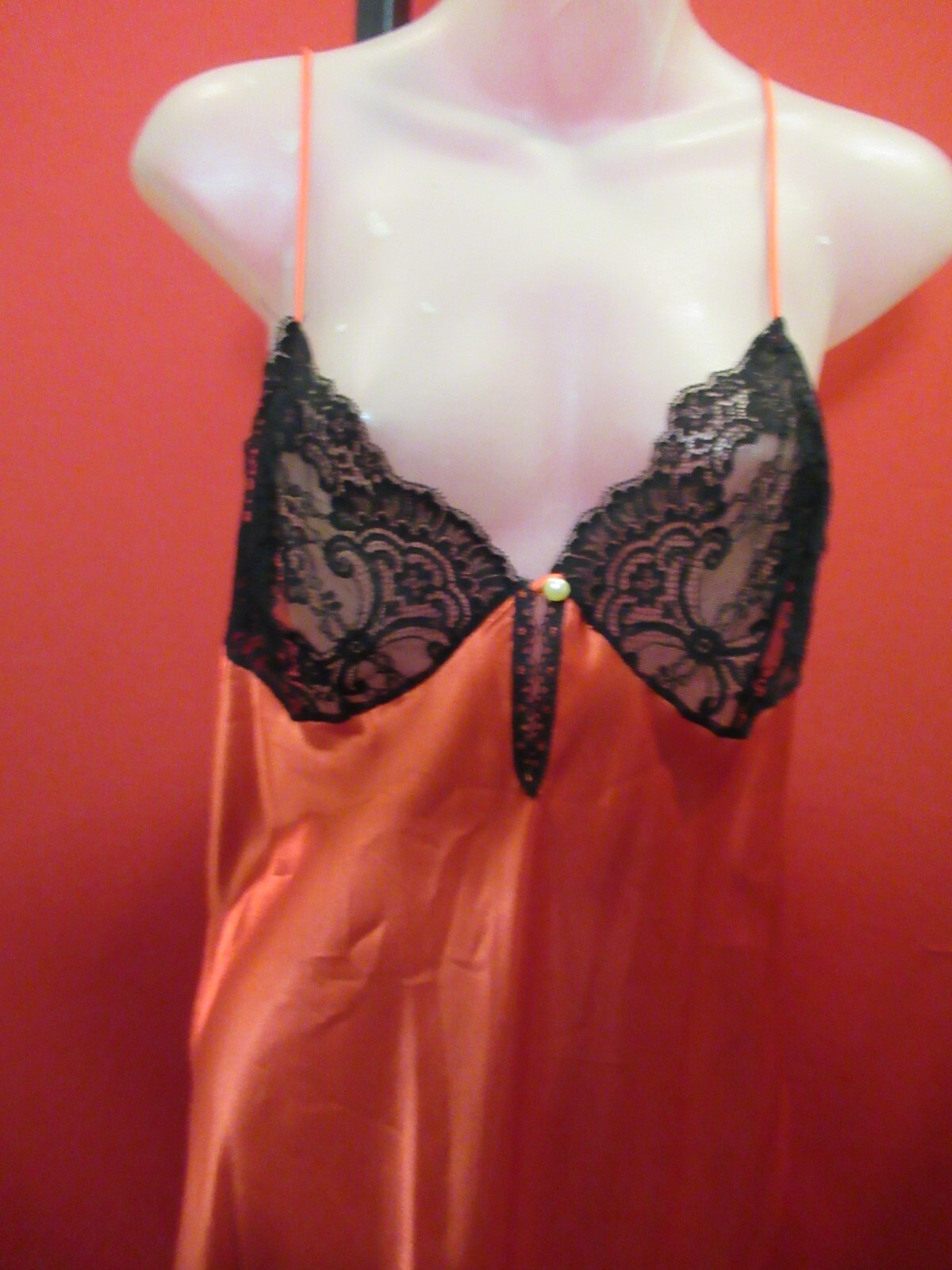 JENELLE Vintage 70’s Red Hot Sexy Silky Nightgown Lingerie Small Black Lace Trim