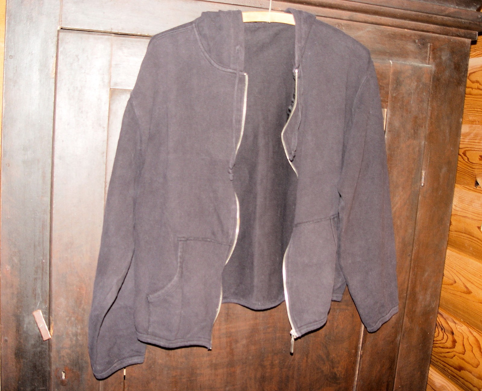Vintage 1970s Black Macau Sweatshirt Hoodie Cotton Zip Up – Nice