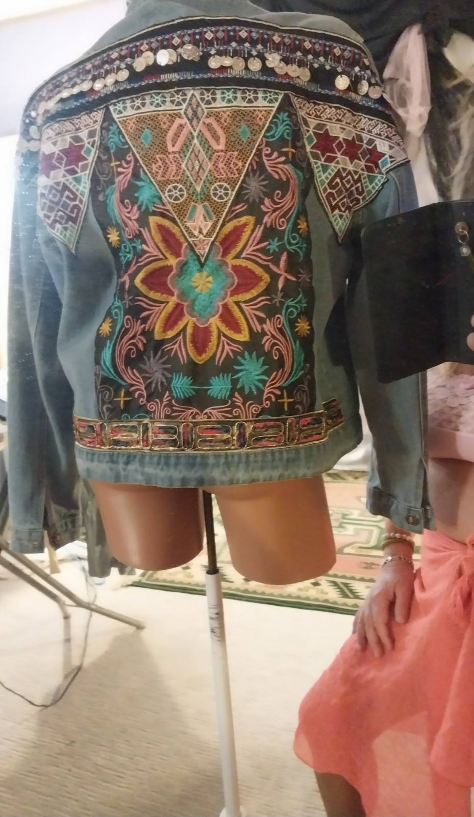 VTG Y2K 90’S BOHO Embroidered Denim Jacket Floral Embellished Tribal Pyramid SEE