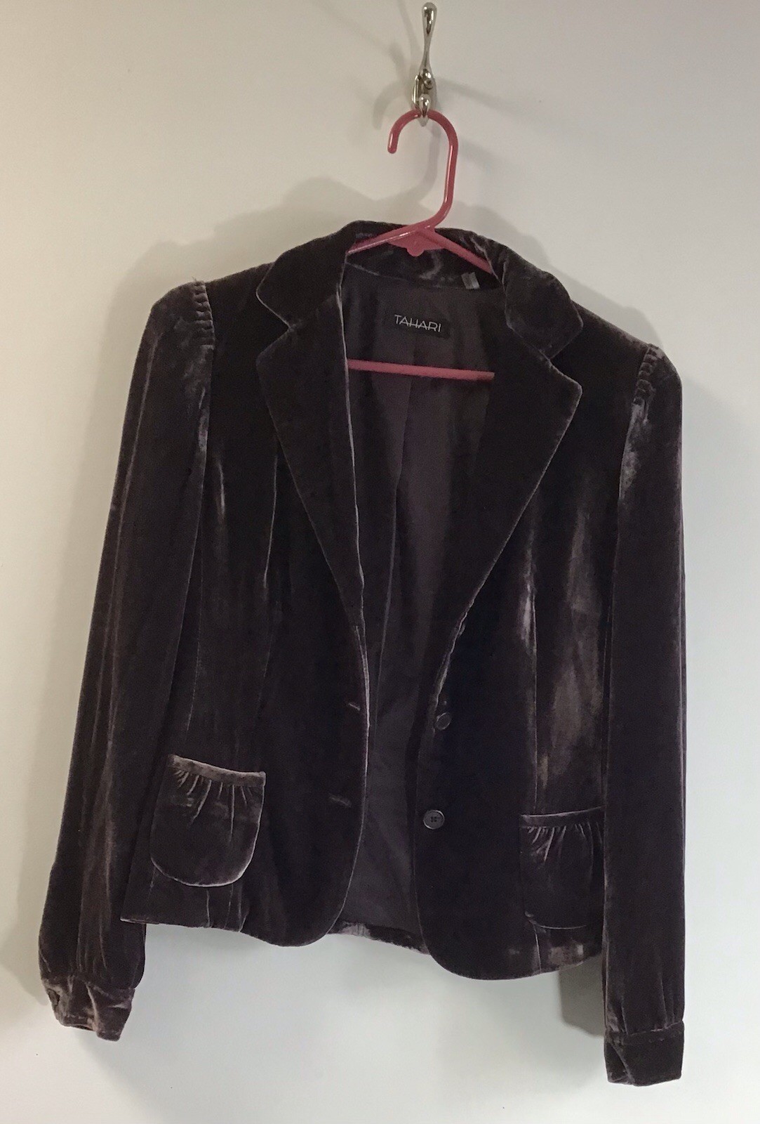 Vintage Silky Velvet Tahari Blazer Small P Eggplant Silk with Pockets 💜