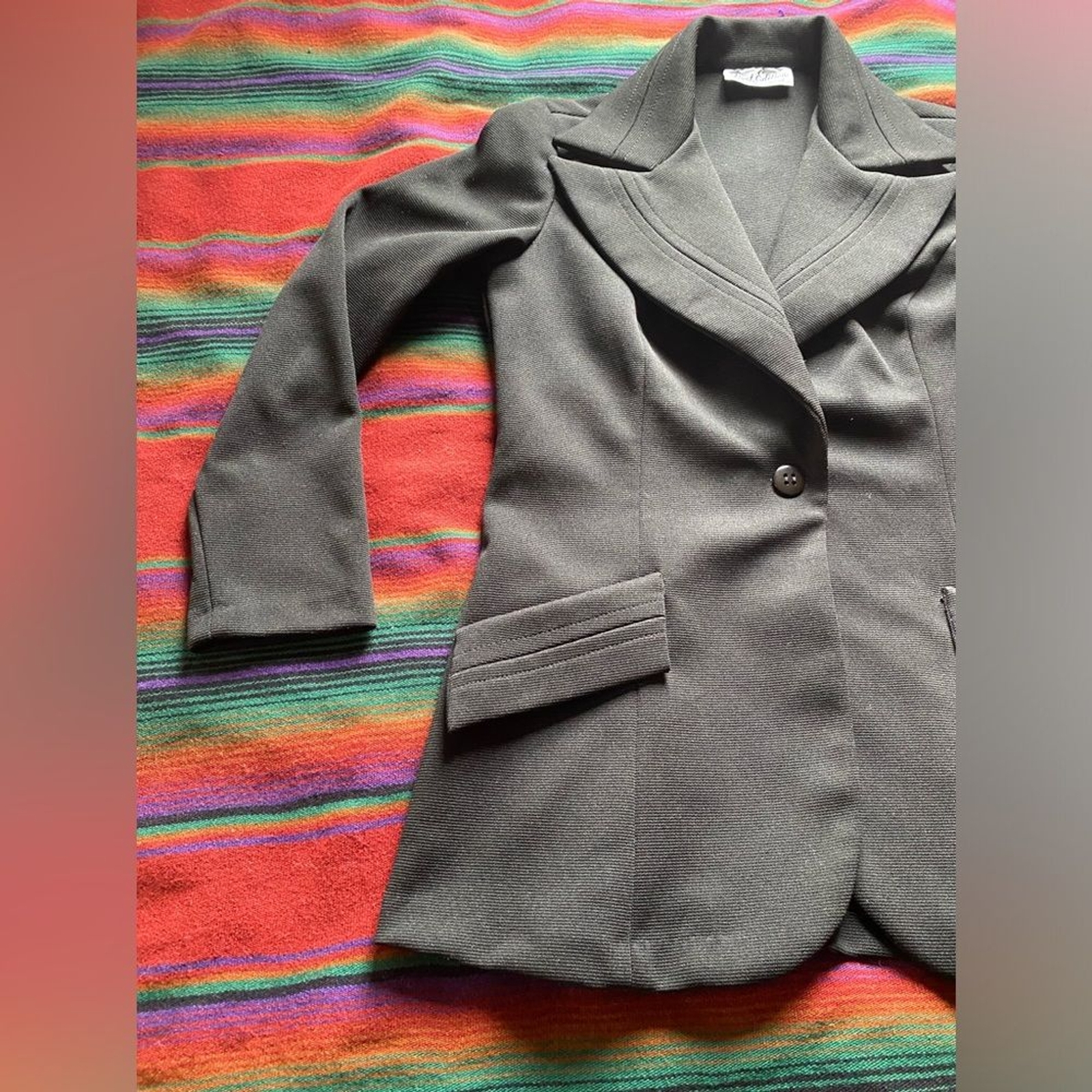 Vintage 1970’s First Edition Dallas Polyester Blazer. Rad Pointed collar! S/M