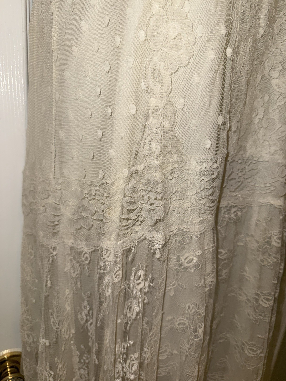 WOMENS VINTAGE VICTORIAN LACE MAXI IVORY OFF WHITE BOHO WEDDING DRESS 15 / 16