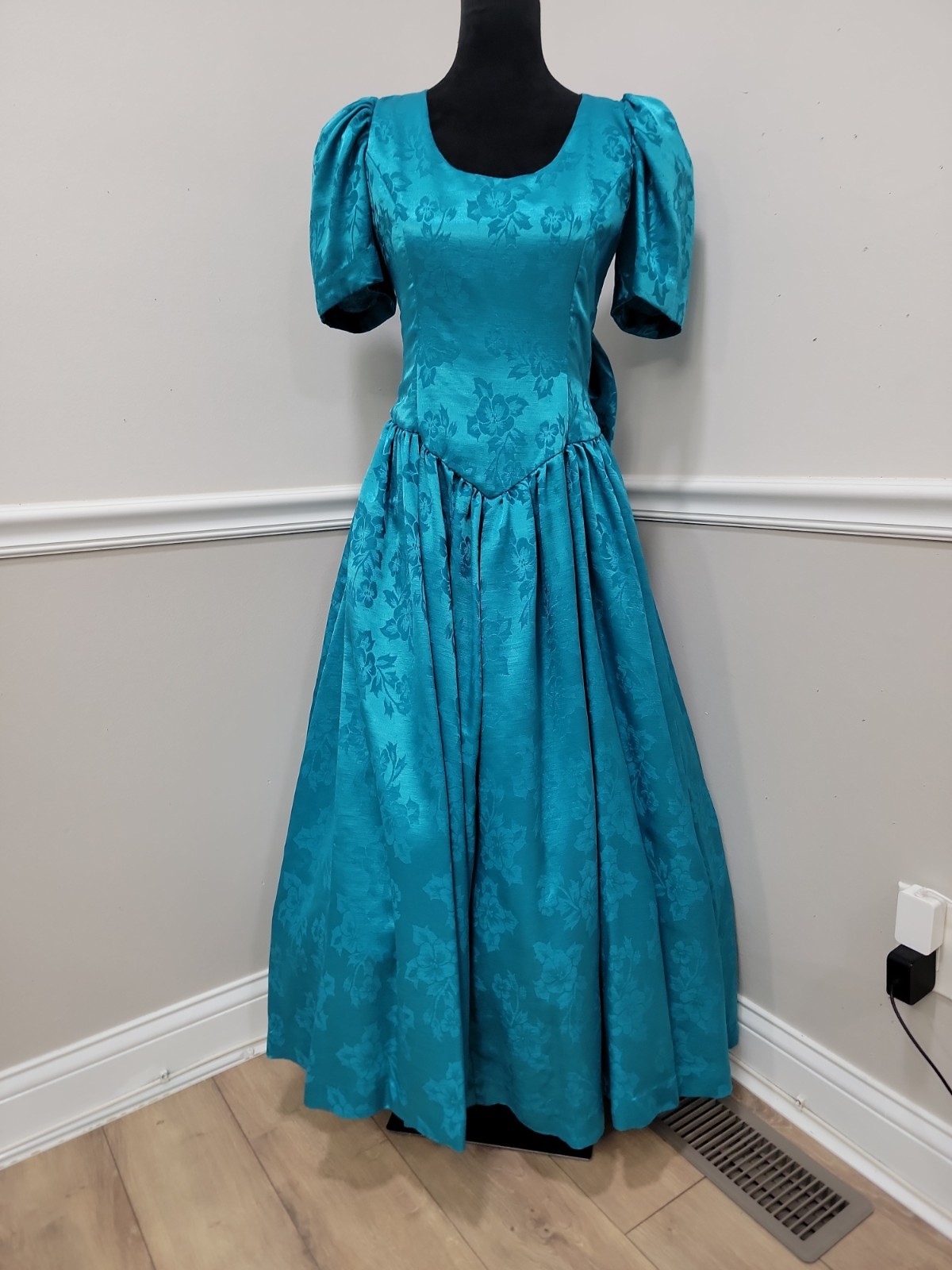 VTG 80s Emerald Satin Ball Gown Puff Sleeve Prom Formal Evening Dress Bow #1