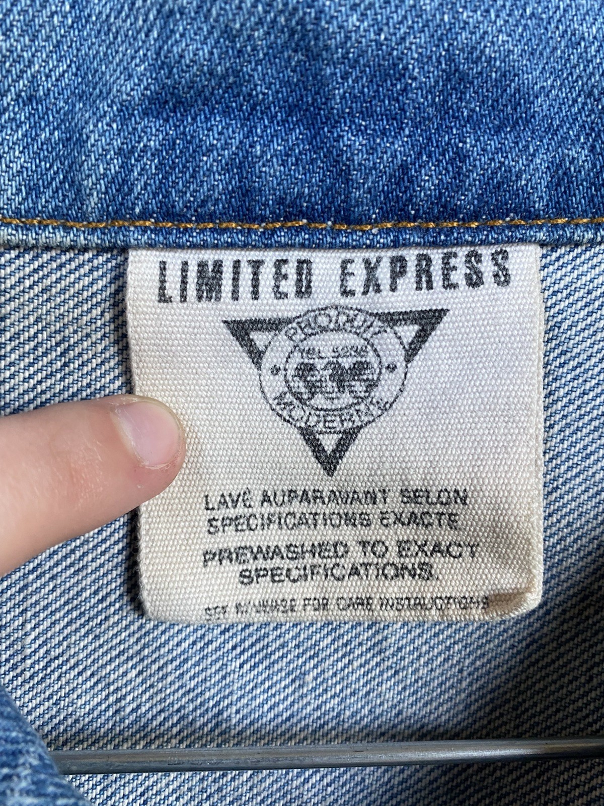 Vintage Limited Express Women’s Denim Jean Jacket Size Large Blue Wash
