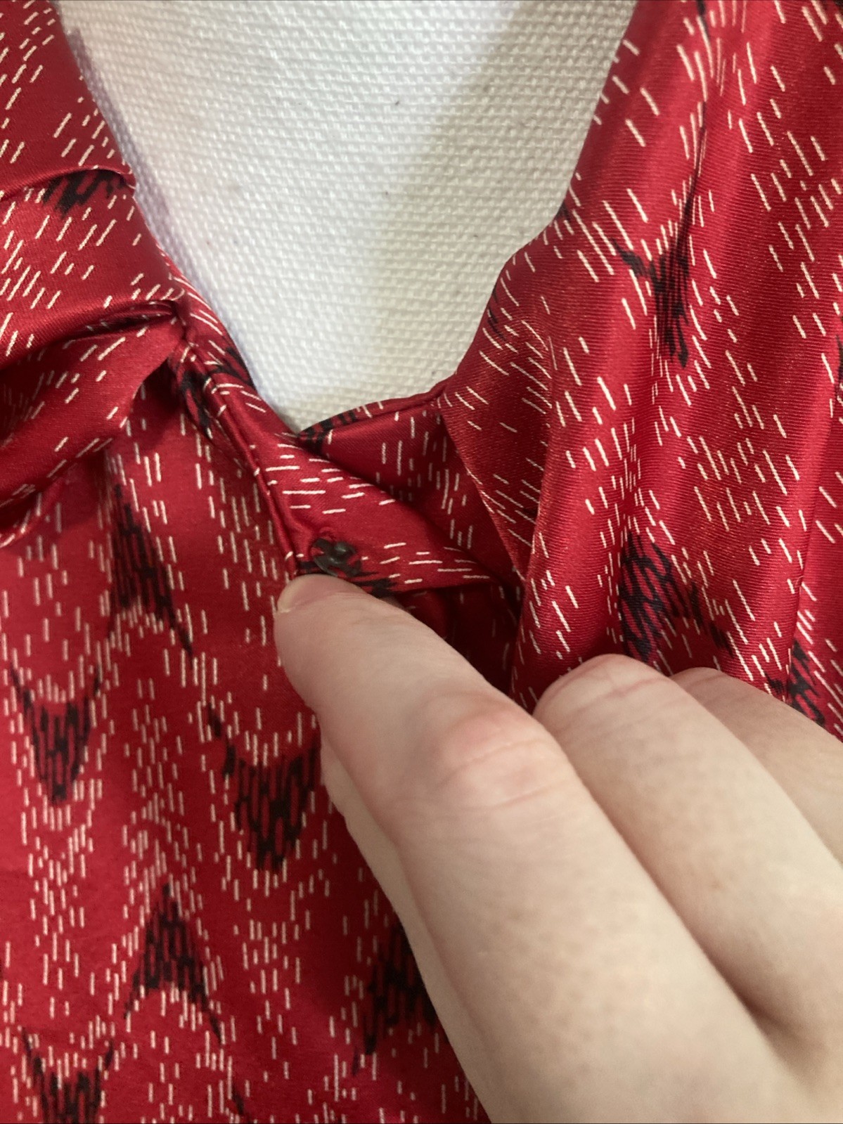 VTG 70s Weathervane Secretary Blouse Asymmetric Button Red Ikat Chevron Tie Neck