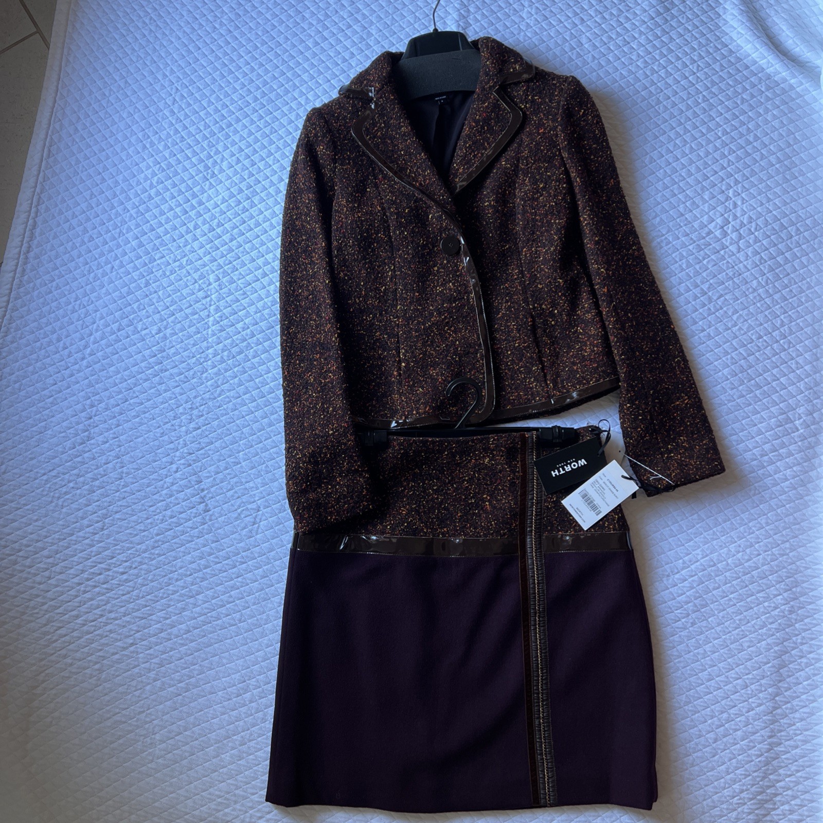 NWT WORTH NEW YORK SKIRT SUIT TWEED MERLOT 6 8