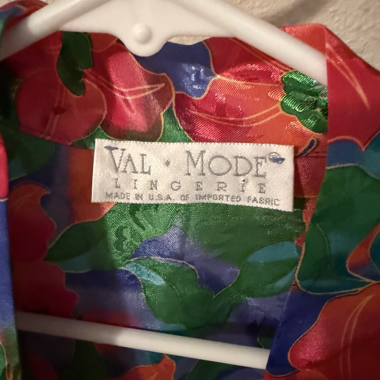 VTG Women’s Short Robe Kimono Red Green Purple Floral 90’s Art-to-Wear Lingerie