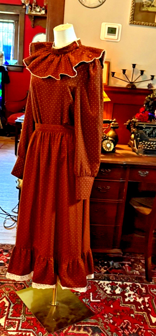 Vintage 1970’s WCC Prairie Cottagecore Western Romantic Dress ( Skirt & Top) Med