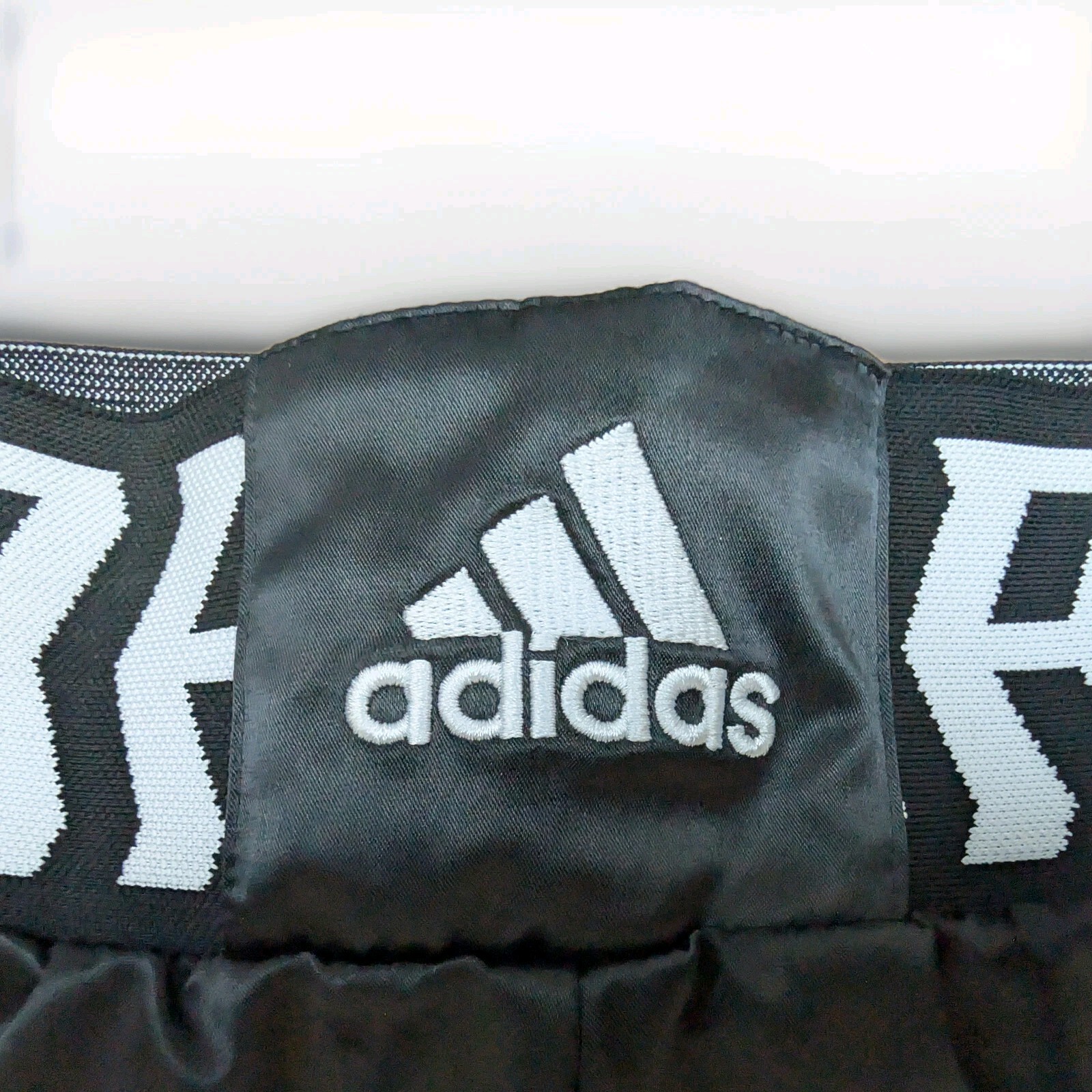 ADIDAS TKO Womens Glanz Shorts Running Gym Casual Dance XXS Vintage Retro