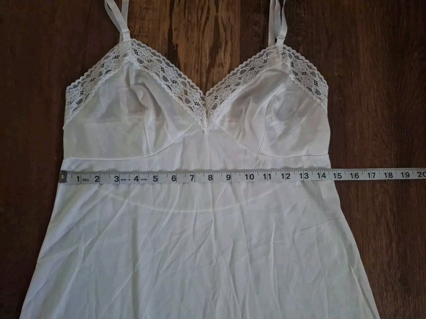 VANITY FAIR FULL SLIP WHITE STYLE 10-103 LACE TRIM SIZE 36 22″ / 42 MADE IN USA