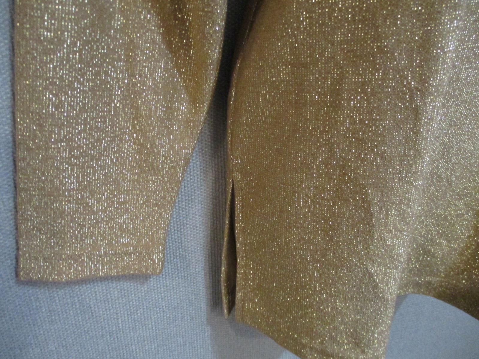 90’s Cervelle Sparkly Metallic Sweater Size Small Made in USA Dark Gold