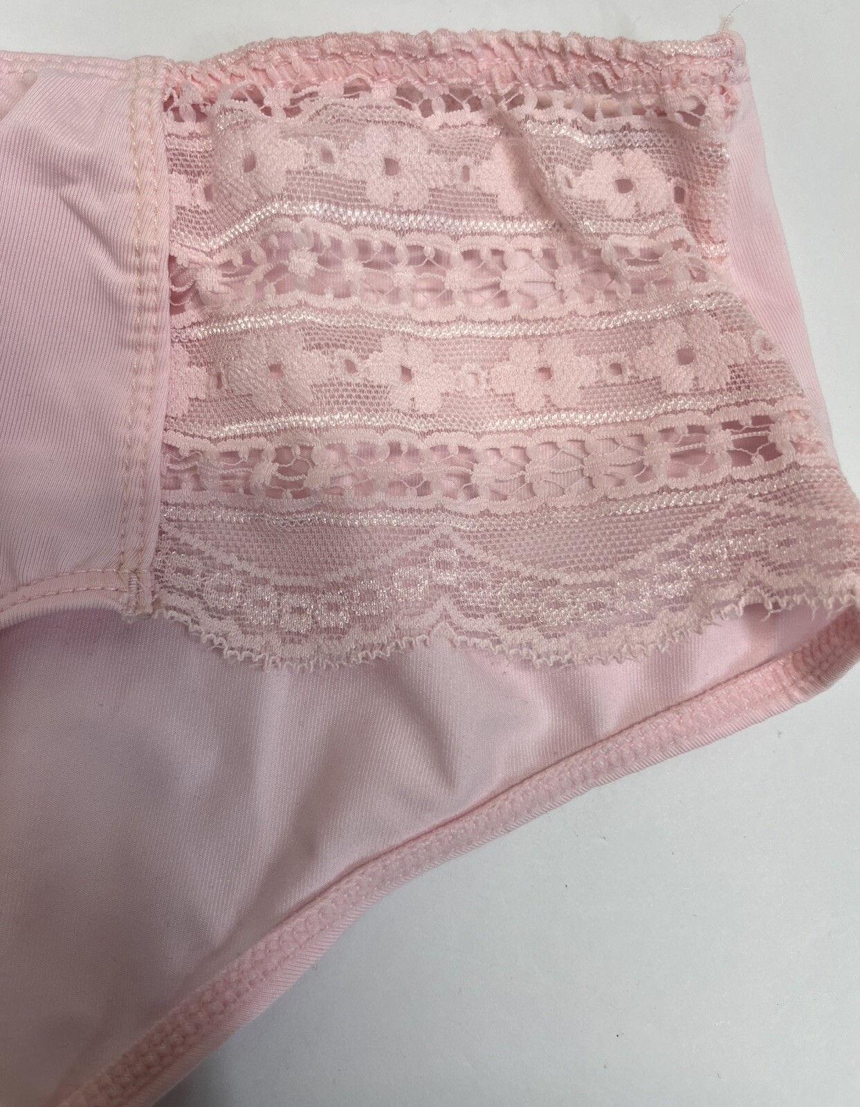 Vintage Delicates Satin Pink Low Lace Accent Waist Bikini Panty M/6 Silky Soft