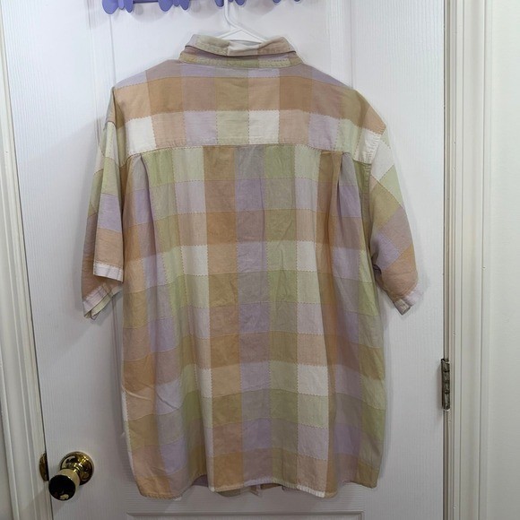 Vintage adult checkered plaid multicolor embroidered floral button down shirt 3X