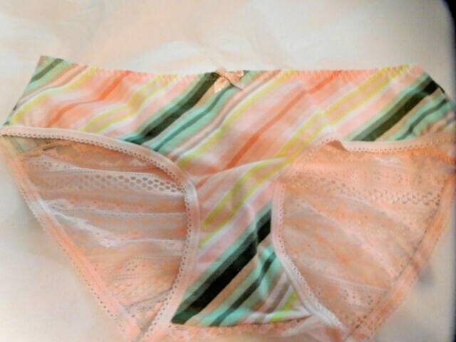 New Victoria’s Secret🎀Cheek Fit 🎀Hiphugger 🎀Size XS, S