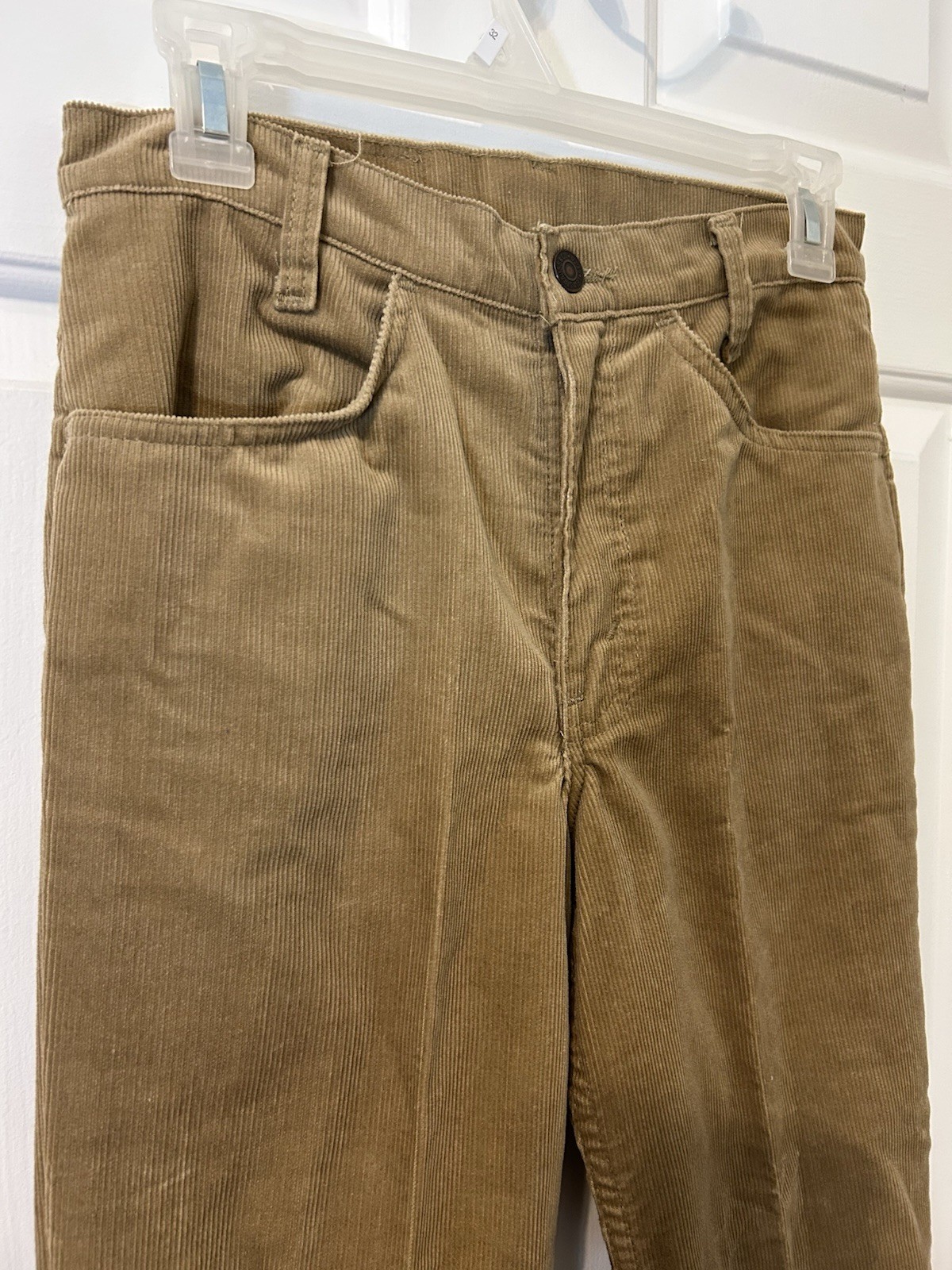 Levi’s 719 Vintage 70s/80’s Straight Leg Tan Corduroy Pants Student Fit 27×31