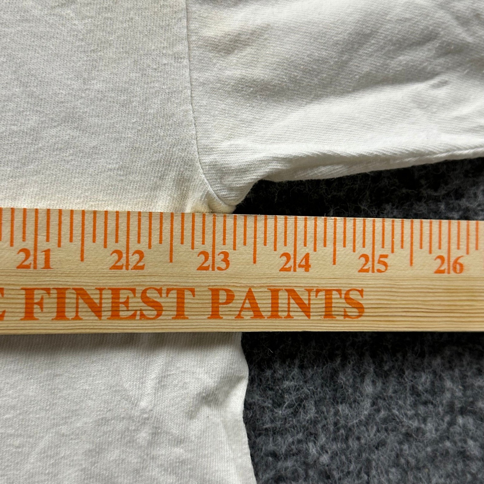 Vintage T-Shirt Womens Size OSFA White Cotton 90s Graphic Cropped