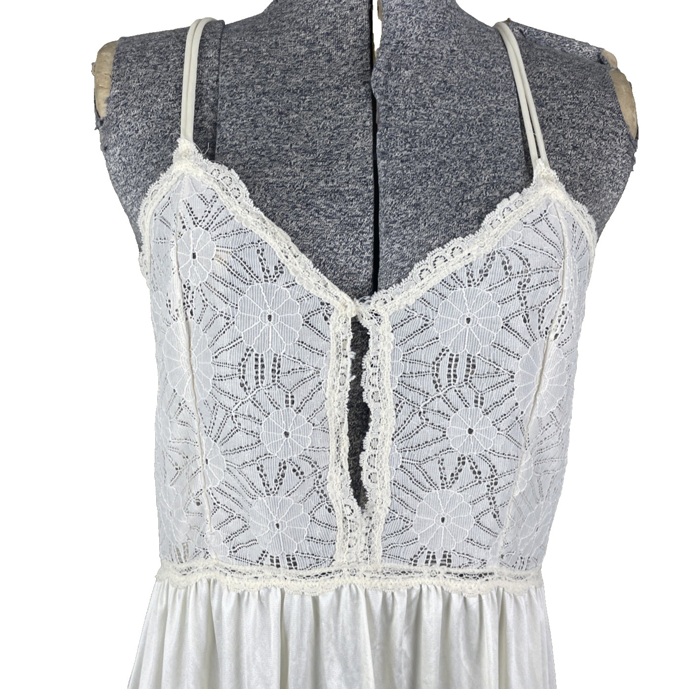 Vintage 80s Joie De Vie Nightgown Size Small Ivory Backless Keyhole Nylon Lace
