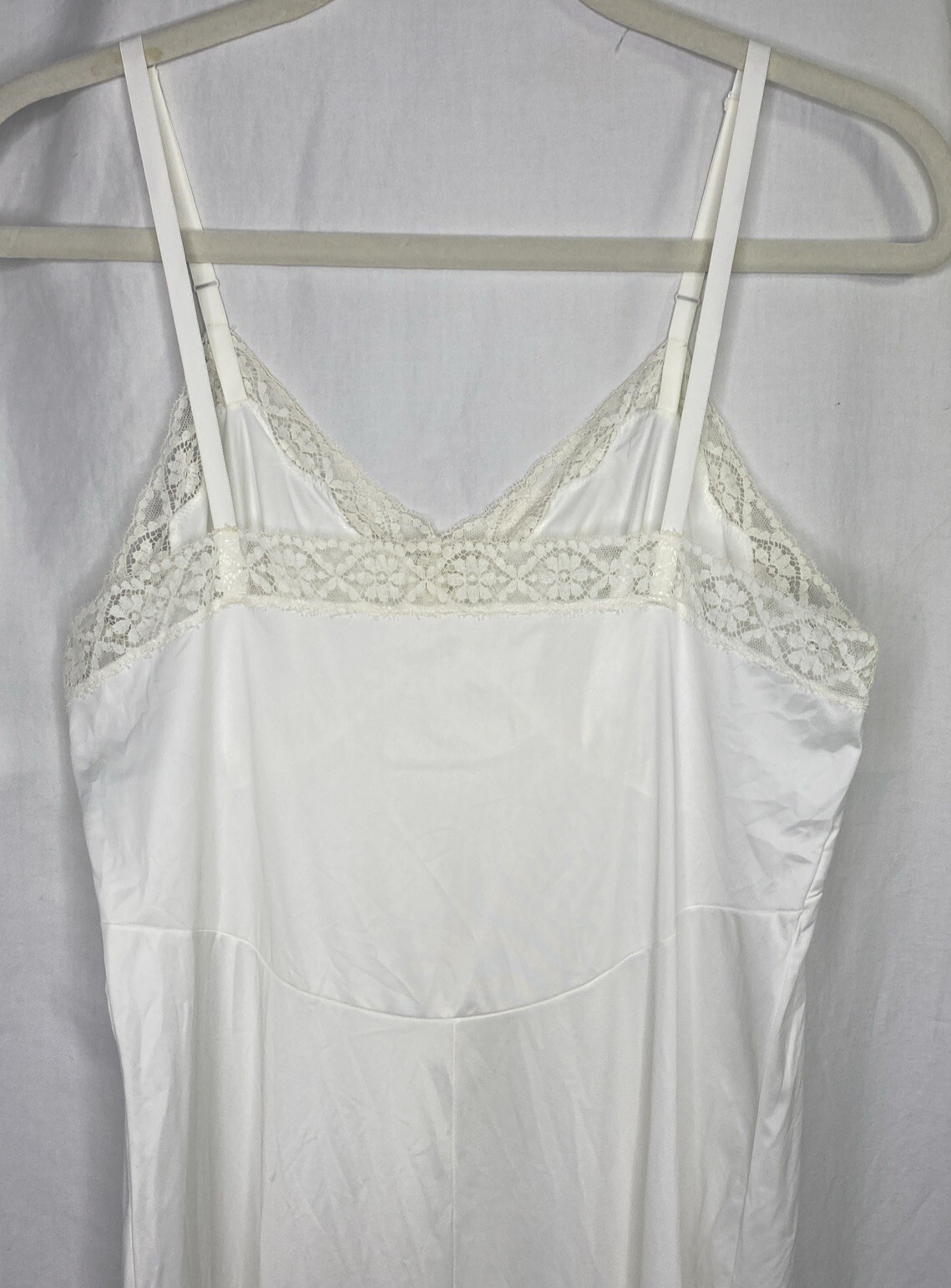 Kayser Vintage Ivory Full Slip 36 Long Lace Edge Nylon Adjustable Straps USA