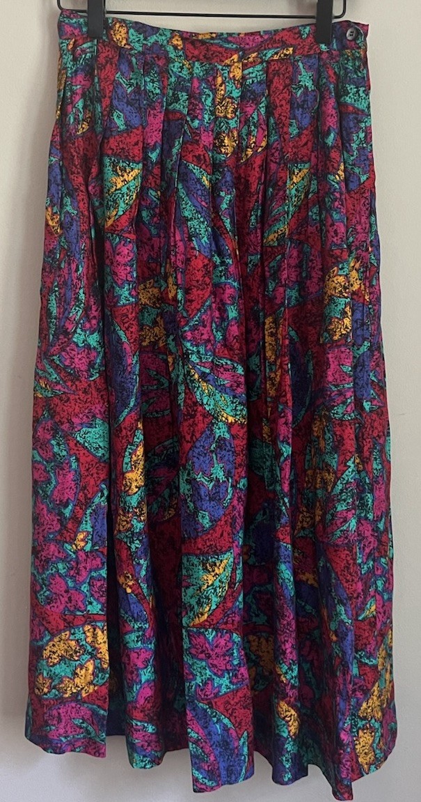 VIntage Skirt Full Pleated 80s 90s Print Rayon Womens Size Small Secretary
