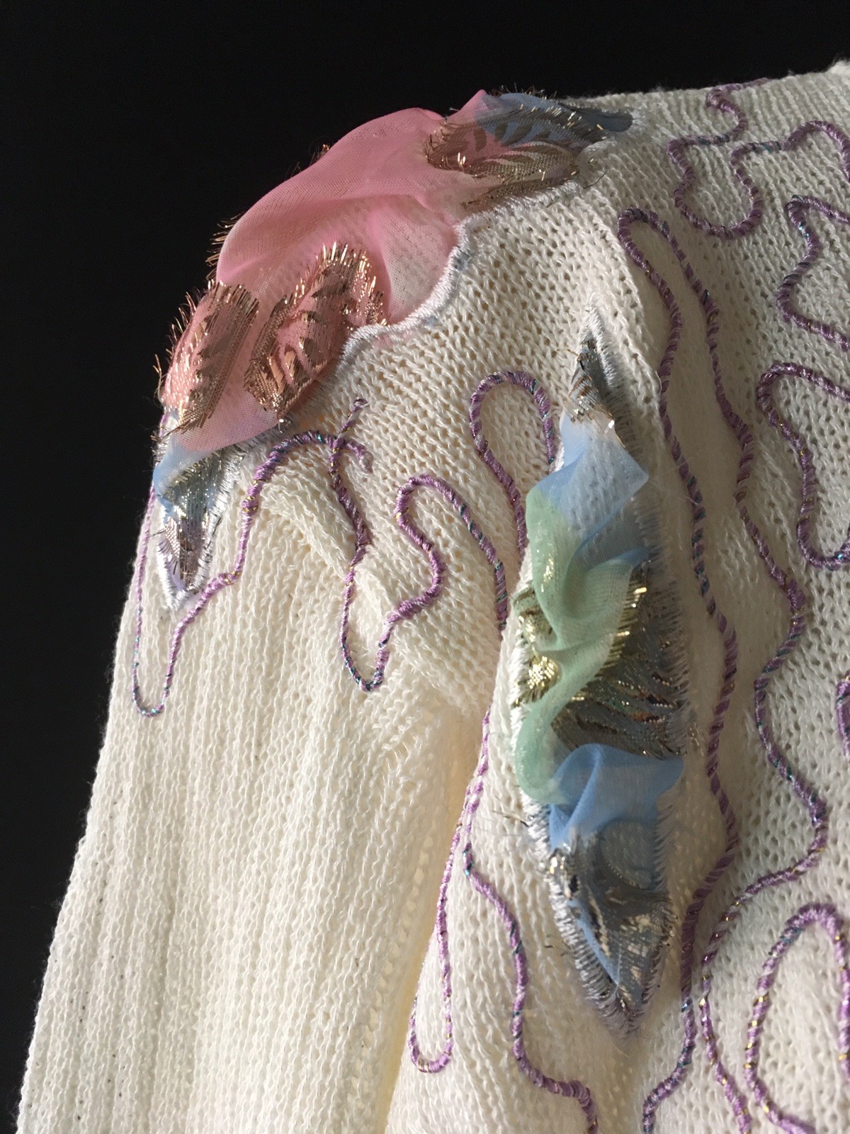 Vintage 1980’s Sweater Cardigan V Neck White Pink Lavender RIBBON PUFFS Japan