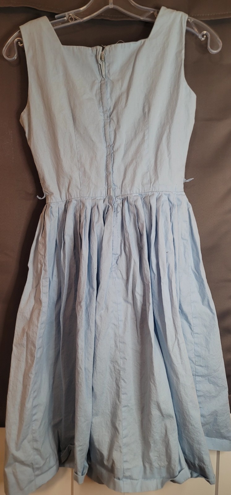 Vintage 1950s Betty Barclay Fit and Flare Dress Blue & white Embroidery Sz XS