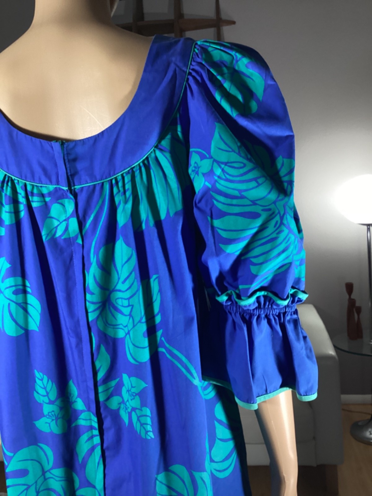 Vintage Princess Kaiulani Palm Leaves Ruffle Hawaiian Muumuu Dress Tiki Luau