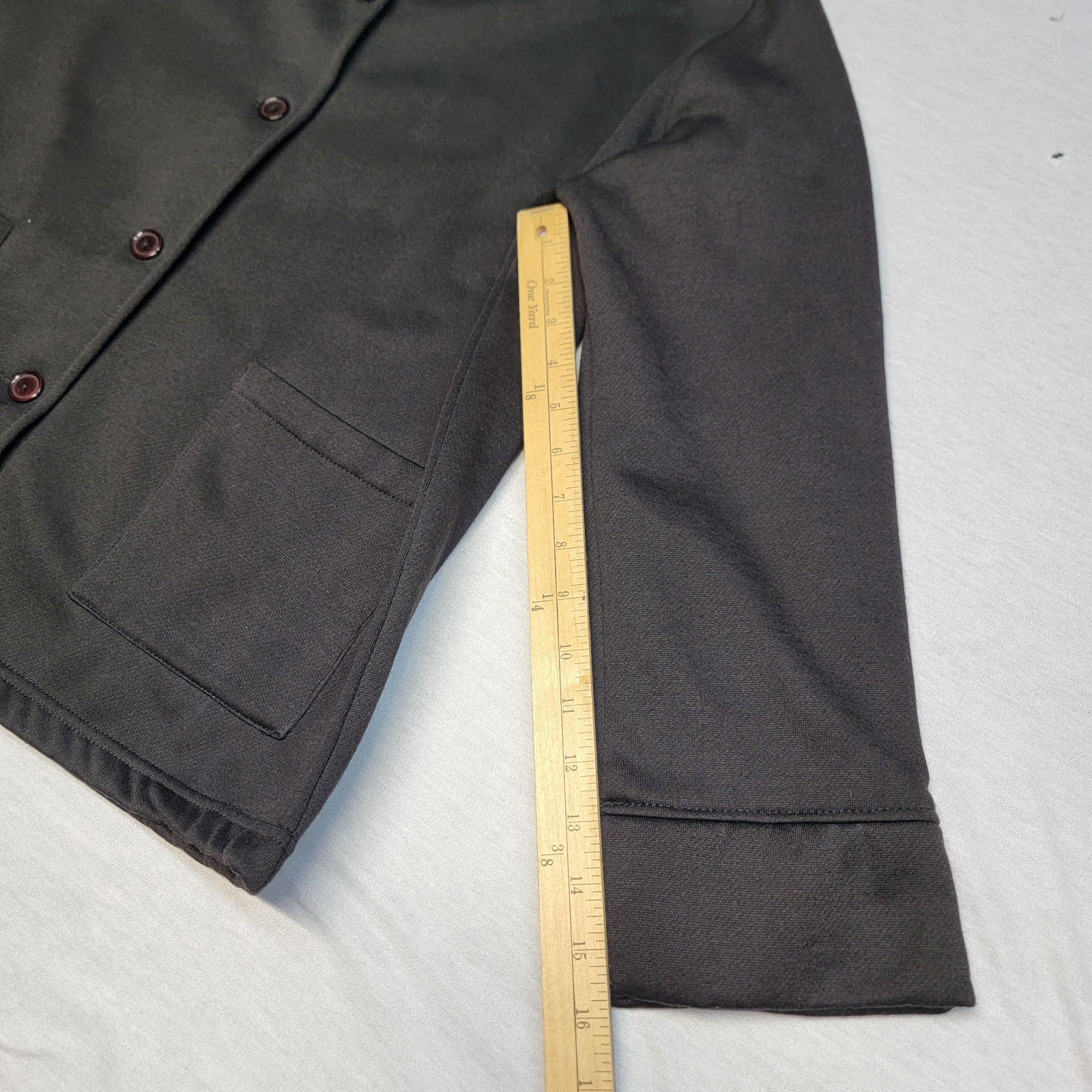 Vintage Tudor Court Womens Sweatshirt Button Jacket Vintage 90’s Size MED Black