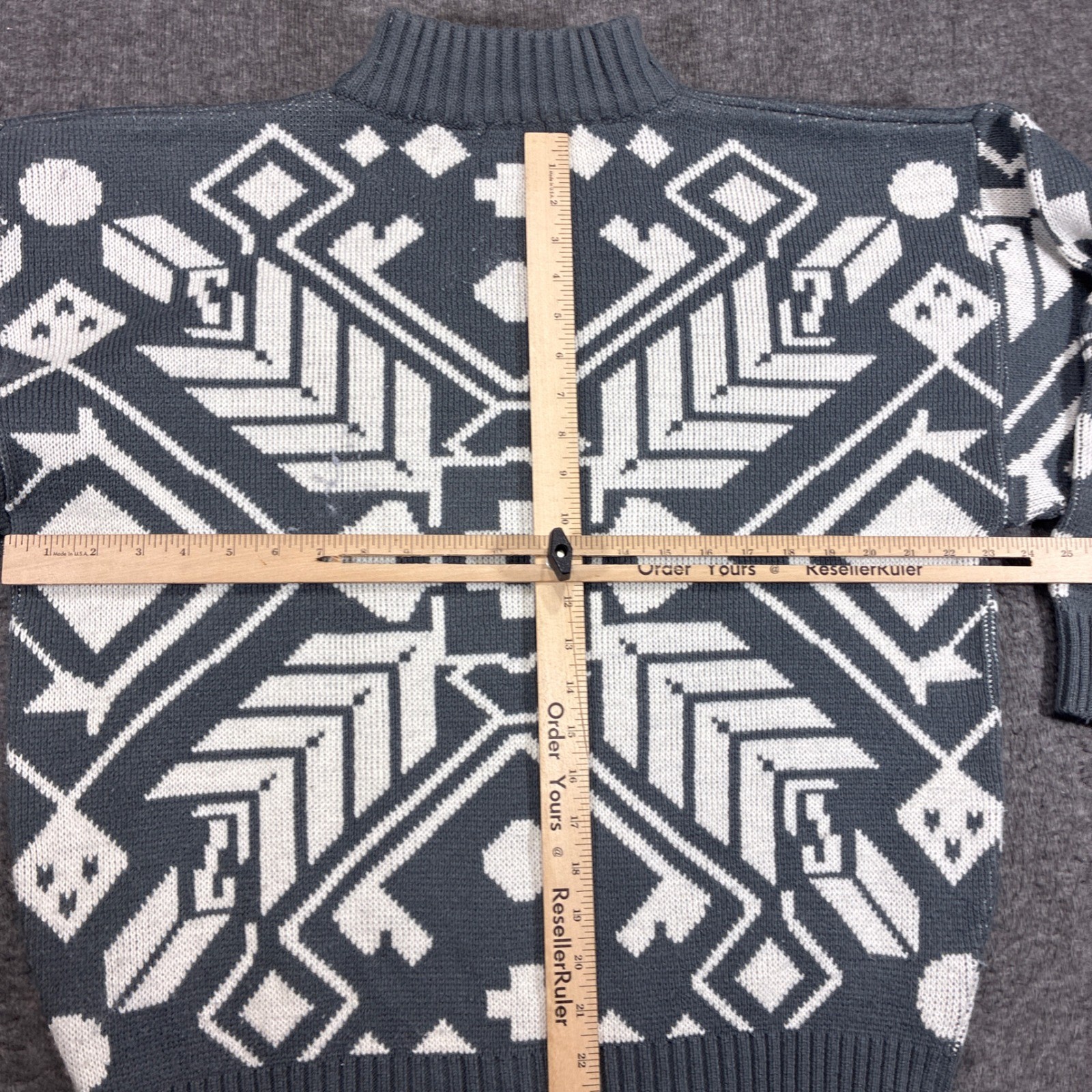 Limited Express Sweater Womens Medium Gray White Geometric 1987 Collection