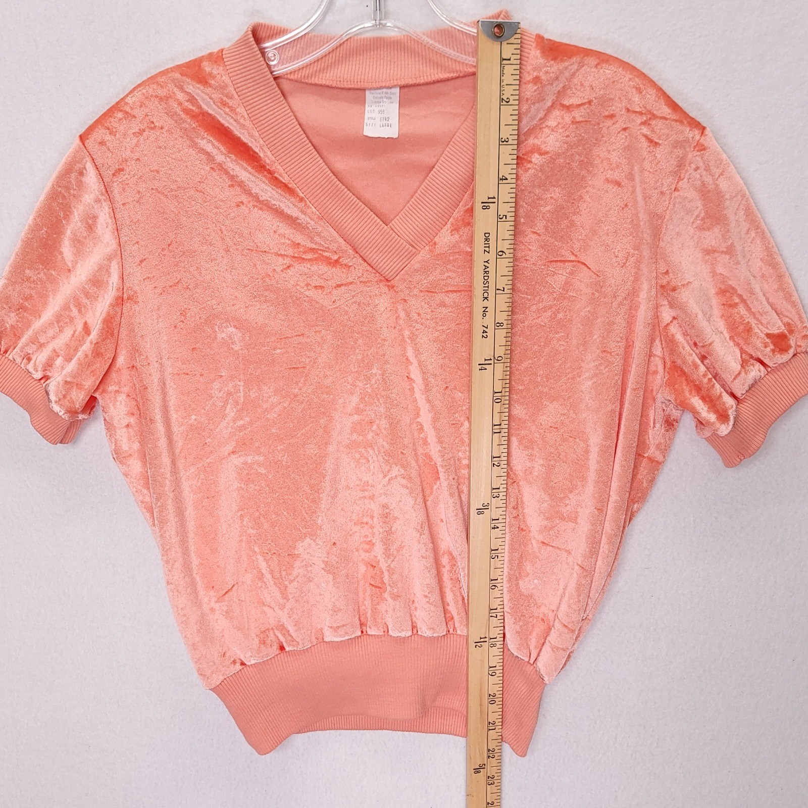 Vintage Peach Coral Crushed Velvet V-Neck Short Sleeve Top Large