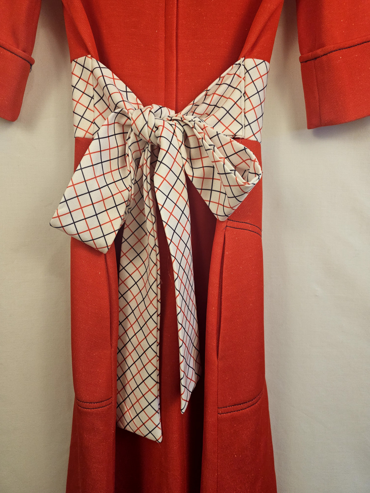 Vintage 1960s Red Polyester Dress With Mandarin Collar Front Circle Pockets 6