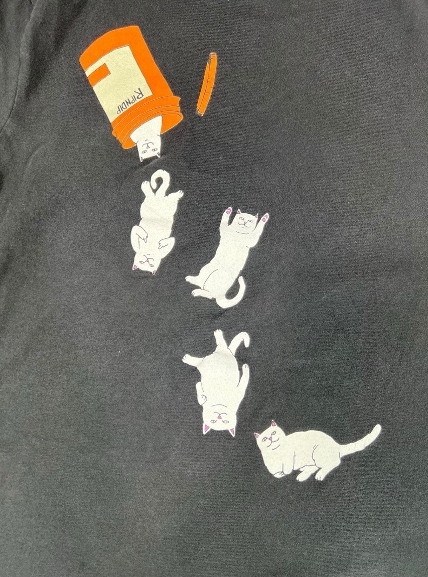 VTG RIPNDIP M COTTON WOMENS T-SHIRT CAT PILL BOTTLE NARCOTICS DRUGS SKATER TEE