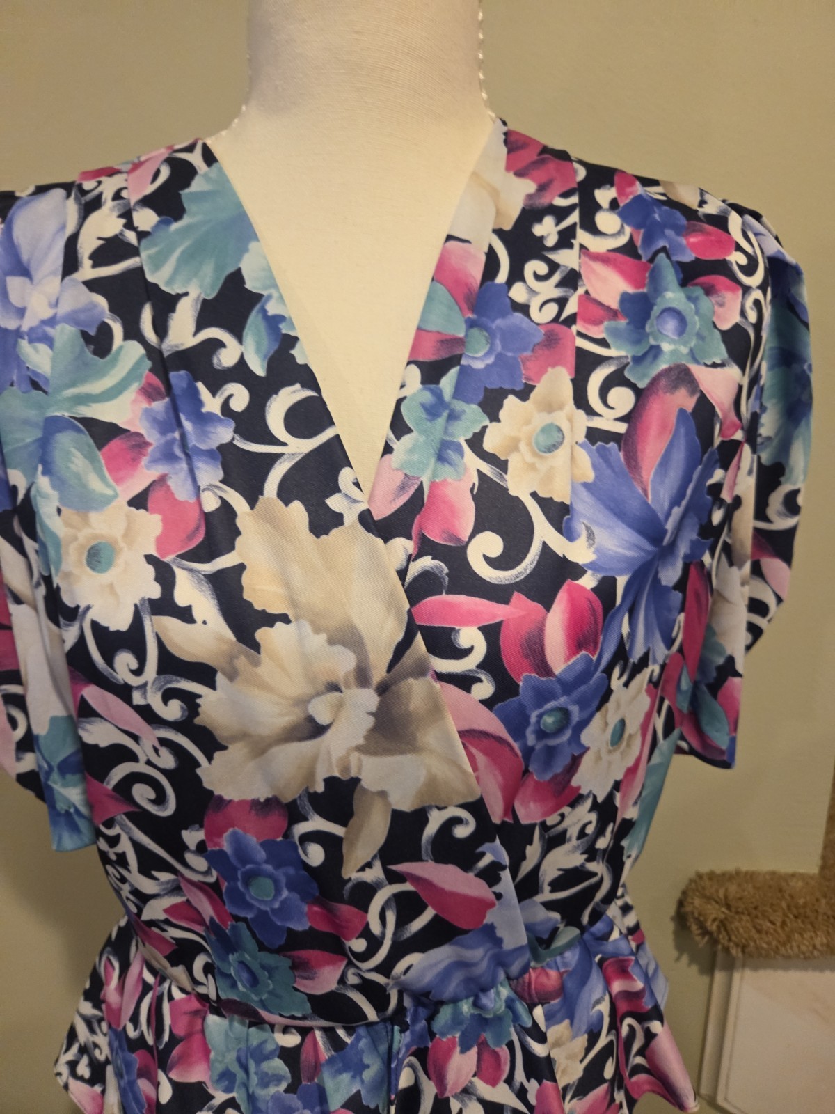 Jenny Petites Vintage floral Pop art Dress Blue Floral Puss Sleeve Pencil Skirt