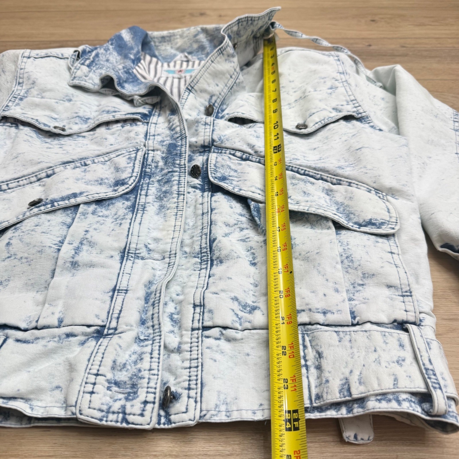 Vintage Izzi Blues Acid Wash Denim Bomber Jacket Distressed Blue Jean Grunge 80s
