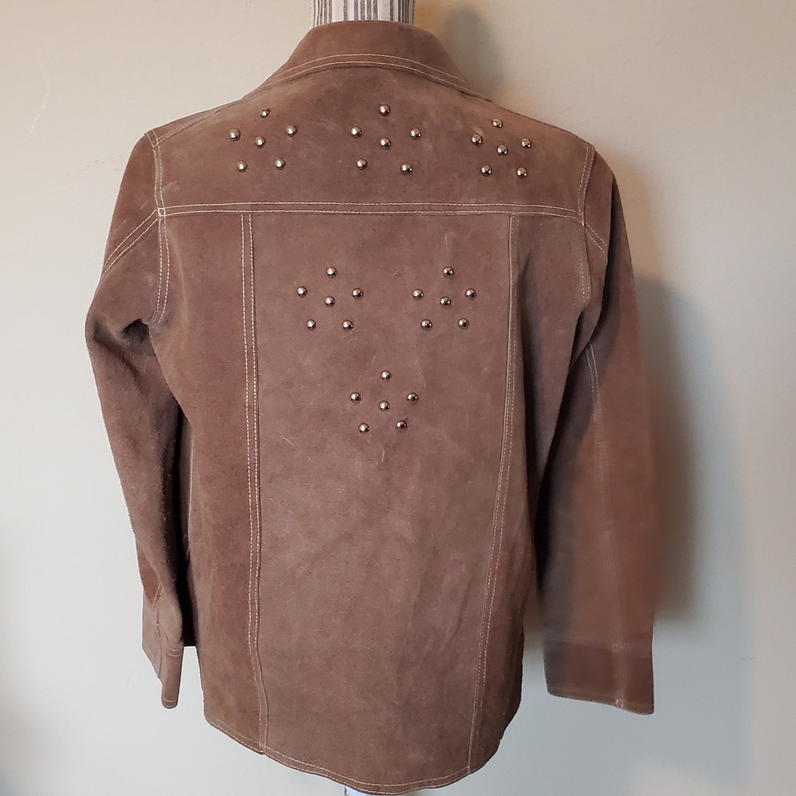 Vintage 70’s Brown Suede Leather Western Studded Snap Front Jacket Womens small