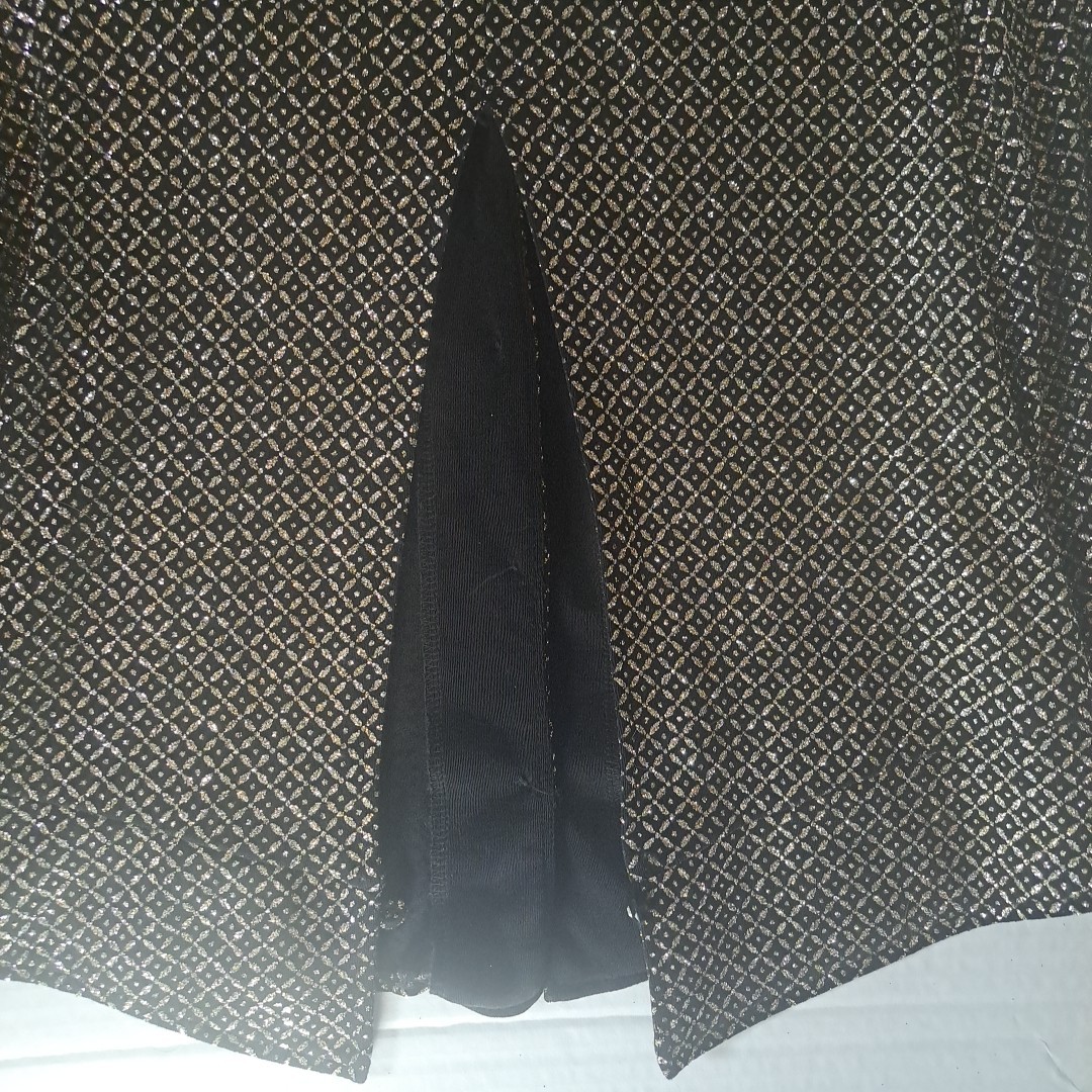 Ronni Nicole by Ouida Black W/Silver Glitter Button Up Blouse Slit Back Wms Sz 8