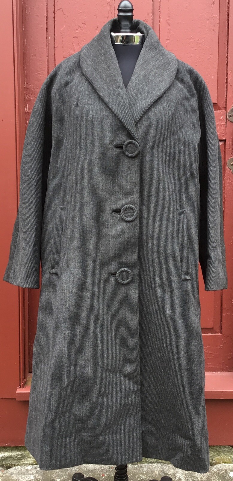 ANTIQUE 1930’S WOMAN’S WOOL SERGE TWILL SWAG COAT SATIN LINED IMMACULATE COND