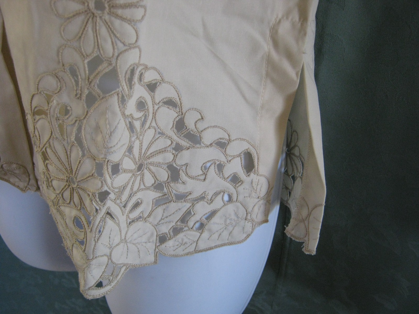 VTG Miss Joyce Shirt Size Small Tan Embroidered Lace Detail Wide Collar Top