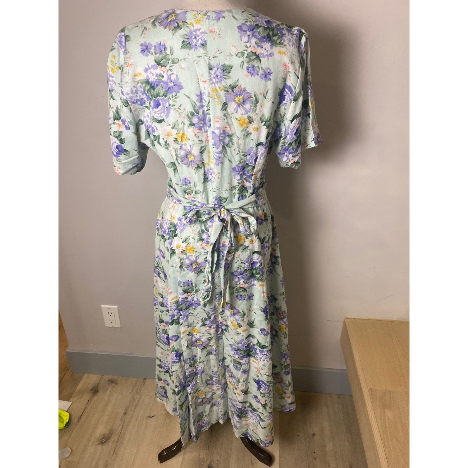 Ellen Ashley Vintage 90s Floral Maxi Dress Mint Green Purple Rayon Size 12 Boho